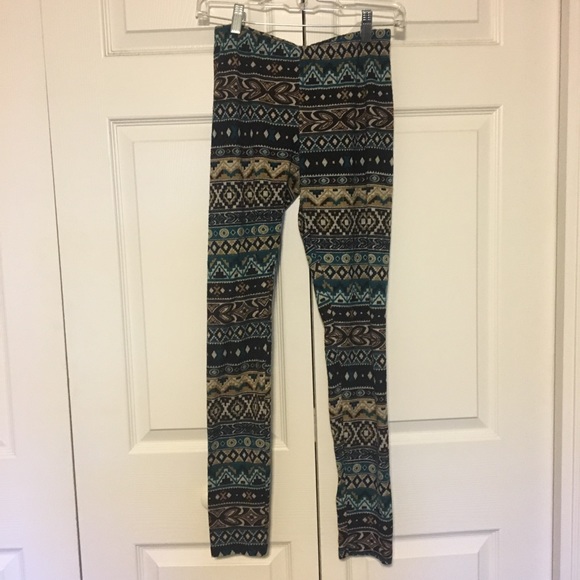 Aztec Pattern Leggings - Picture 1 of 3